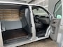 Volkswagen Transporter 2.0 TDI L1H1 4Motion 4x4 Airco Cruise controle Trekhaak 2500kg trekgewicht Telefoonverbinding Apple carplay Navigatiesysteem Parkeersensoren Achter Euro 6 1e eigenaar Dealer onderhouden