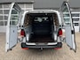 Volkswagen Transporter 2.0 TDI L1H1 4Motion 4x4 Airco Cruise controle Trekhaak 2500kg trekgewicht Telefoonverbinding Apple carplay Navigatiesysteem Parkeersensoren Achter Euro 6 1e eigenaar Dealer onderhouden