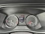 Volkswagen Transporter 2.0 TDI L1H1 4Motion 4x4 Airco Cruise controle Trekhaak 2500kg trekgewicht Telefoonverbinding Apple carplay Navigatiesysteem Parkeersensoren Achter Euro 6 1e eigenaar Dealer onderhouden