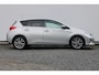 Toyota Auris 1.8 Hybrid Dynamic Automaat, Panoramadak, Achteruitrijcamera, All-Seasons, Dealeronderhouden