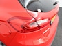 Ford Fiesta 1.0 EcoBoost ST-Line carplay, bluetooth, airco, cruise control, spoiler, bandenspanningscontrolesysteem, boordcomputer, brake assist system, hill hold functie, buitenspiegels elektrisch verstel- en verwarmbaar, e Super mooi rood, met alle functies erop die je wilt hebben voor deze mooie ST-line. De functies, zoals carplay, navigatie, airco en cruisecontrol.
