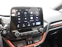 Ford Fiesta 1.0 EcoBoost ST-Line carplay, bluetooth, airco, cruise control, spoiler, bandenspanningscontrolesysteem, boordcomputer, brake assist system, hill hold functie, buitenspiegels elektrisch verstel- en verwarmbaar, e Super mooi rood, met alle functies erop die je wilt hebben voor deze mooie ST-line. De functies, zoals carplay, navigatie, airco en cruisecontrol.