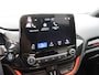 Ford Fiesta 1.0 EcoBoost ST-Line carplay, bluetooth, airco, cruise control, spoiler, bandenspanningscontrolesysteem, boordcomputer, brake assist system, hill hold functie, buitenspiegels elektrisch verstel- en verwarmbaar, e Super mooi rood, met alle functies erop die je wilt hebben voor deze mooie ST-line. De functies, zoals carplay, navigatie, airco en cruisecontrol.