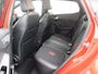Ford Fiesta 1.0 EcoBoost ST-Line carplay, bluetooth, airco, cruise control, spoiler, bandenspanningscontrolesysteem, boordcomputer, brake assist system, hill hold functie, buitenspiegels elektrisch verstel- en verwarmbaar, e Super mooi rood, met alle functies erop die je wilt hebben voor deze mooie ST-line. De functies, zoals carplay, navigatie, airco en cruisecontrol.