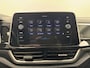 Volkswagen T-Roc 1.5 TSi DSG R-Line Navigatie-Adapt.Cr.contr-Camera-Carplay-Clima-Parkeersensoren-Lm17''velgen