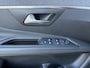 Peugeot 3008 1.2 Turbo 130 pk Allure Trekhaak | 1e Eigenaar | Hoge Instap | Achteruitrijcamera | full Map Navigatie | Apple Carplay | Parkeersensoren Rondom | LED Dag-rijverlichting | Digitale Cockpit | Dealer Onderhouden |