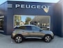 Peugeot 3008 1.2 Turbo 130 pk Allure Trekhaak | 1e Eigenaar | Hoge Instap | Achteruitrijcamera | full Map Navigatie | Apple Carplay | Parkeersensoren Rondom | LED Dag-rijverlichting | Digitale Cockpit | Dealer Onderhouden |