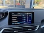 Peugeot 3008 1.2 Turbo 130 pk Allure Trekhaak | 1e Eigenaar | Hoge Instap | Achteruitrijcamera | full Map Navigatie | Apple Carplay | Parkeersensoren Rondom | LED Dag-rijverlichting | Digitale Cockpit | Dealer Onderhouden |