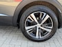 Peugeot 3008 1.2 Turbo 130 pk Allure Trekhaak | 1e Eigenaar | Hoge Instap | Achteruitrijcamera | full Map Navigatie | Apple Carplay | Parkeersensoren Rondom | LED Dag-rijverlichting | Digitale Cockpit | Dealer Onderhouden |