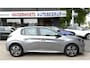 Peugeot 208 100 Pk Benzine ** Automaat ** Luxe Allure * Navigatie * Trekhaak * Panoramadak * 3-D Dashboard * Keyless Start Button * 1/2 Leder Interieur * L.M. Velgen * Vingerhoets; Vierde Generatie Eersteklas Service. Al meer dan 100 jaar een begrip in de Brabantse Kempen.