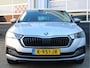 Skoda Octavia Combi 1.0 e-TSI 110PK Automaat Business Edition /NAVI/17'LM/PDC/LED/Keyless/Lane assist/Trekhaak/DAB+/Cruise control/NAP! 1e eig!
