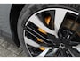 Polestar 4 Long Range Dual motor Performance Prime 100 kWh | 22 inch Lichtmetalen Velgen | Polestar Engineered Dynamisch Onderstel | Brembo Remmen | Pixel-LED Koplampen | Harman/Kardon Audiosysteem | Head-Up Display | Elektrisch Verstelbare Voorstoelen | Extra Getint Glas Achter