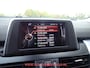 BMW 2-Serie Active Tourer 220i M Sport / PANODAK / TREKHAAK / SPORTSTOELEN / NAVI / CRUISE