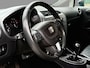 SEAT Leon 1.8 TFSI Businessline High / Stoelverwarming / Leder / Alle historie volledig gedocumenteerd / Alle onderhoud gehad / Aflevering met Nwe APK /
