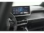 Peugeot 2008 PureTech 130 EAT8 Allure | Allseason banden | 360 Camera | Dodehoekdetectie | Apple Carplay | Stoelverwarming