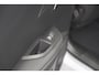 Peugeot 2008 PureTech 130 EAT8 Allure | Allseason banden | 360 Camera | Dodehoekdetectie | Apple Carplay | Stoelverwarming