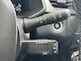 Renault Captur 1.6 E-Tech Plug-in Hybrid 160 Intens | Hoge Zit | Trekhaak | Navigatie | Camera | Dealer Onderhouden |