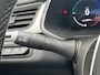 Renault Captur 1.6 E-Tech Plug-in Hybrid 160 Intens | Hoge Zit | Trekhaak | Navigatie | Camera | Dealer Onderhouden |
