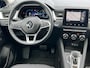 Renault Captur 1.6 E-Tech Plug-in Hybrid 160 Intens | Hoge Zit | Trekhaak | Navigatie | Camera | Dealer Onderhouden |