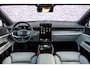 Polestar 3 Long Range Dual Motor AWD 111 kWh Performance | Pilot | Plus | Trekhaak | HD LED Koplampen | Nappaleder | Stoelmassage | Stoelventilatie | Head-up Display | 360 Graden Camera | Lichtmetalen Velgen 22 inch | Panoramadak | Elektrisch Verstelbare Voorstoelen en Stuur