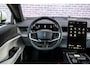 Polestar 3 Long Range Dual Motor AWD 111 kWh Performance | Pilot | Plus | Trekhaak | HD LED Koplampen | Nappaleder | Stoelmassage | Stoelventilatie | Head-up Display | 360 Graden Camera | Lichtmetalen Velgen 22 inch | Panoramadak | Elektrisch Verstelbare Voorstoelen en Stuur
