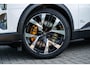 Polestar 3 Long Range Dual Motor AWD 111 kWh Performance | Pilot | Plus | Trekhaak | HD LED Koplampen | Nappaleder | Stoelmassage | Stoelventilatie | Head-up Display | 360 Graden Camera | Lichtmetalen Velgen 22 inch | Panoramadak | Elektrisch Verstelbare Voorstoelen en Stuur
