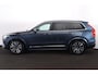 Volvo XC90 T8 Recharge AWD Inscription - Luchtvering - Panorama/schuifdak - IntelliSafe Assist & Surround - 360º Camera - Harman/Kardon audio - Adaptieve LED koplampen - Verwarmde voorstoelen, stuur & achterbank - Parkeersensoren voor & achter - Elektr. bedienb. voorstoelen met geheugen - Head up display - Draadloze tel. lader - Standkachel - Extra getint glas - Inklapbare trekhaak - 20' LMV