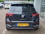 Volkswagen T-Roc 1.5 TSI STYLE AUTOMAAT Trekhaak | Stoelverwarming | Adaptive Cruise
