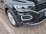 Volkswagen T-Roc 1.5 TSI STYLE AUTOMAAT Trekhaak | Stoelverwarming | Adaptive Cruise