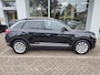 Volkswagen T-Roc 1.5 TSI STYLE AUTOMAAT Trekhaak | Stoelverwarming | Adaptive Cruise
