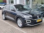 Volkswagen T-Roc 1.5 TSI STYLE AUTOMAAT Trekhaak | Stoelverwarming | Adaptive Cruise