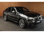 BMW X4 M40i HUD Panodak 360° Harman K Leer ACC Navi Keyless Entry & Go Elektr. uitklapbare trekhaak Elektr. bedienbare achterklep Memory seats Climate voor & achter PDC Zwarte hemelbekleding 21 inch LM v