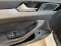 Volkswagen Passat 1.8 TSI Highline Airco ECC | LED | Parkeer Sensoren | Adaptive Cruise | Navigatie | Isofix