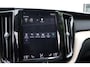 Volvo XC60 2.0 T8 Twin Engine AWD Inscription-Pano-B&W-360 Camera-Trekhaak