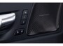 Volvo XC60 T6 AWD Ultimate Bright | Contourstoelen | Harman Kardon | el. Trekhaak | PHEV .