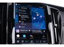 Volvo XC60 T6 AWD Ultimate Bright | Contourstoelen | Harman Kardon | el. Trekhaak | PHEV .