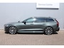 Volvo V60 T8 Automaat Plug-in hybrid AWD Plus Dark |Performance Edition| Black Edition logos | Exterior Styling kit met uitdempers | 20"Lichtmetalen velgen| Parkeercamera achter | Google Services|Premium Audio by Harman en Kardon| Interieur Voorverwarming| Adaptieve Cruise Control| Blind Spot