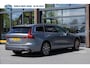 Volvo V60 2.0 T8 Twin Engine AWD Inscription|Pano|Stoelverwarming|
