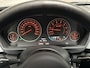 BMW 3-Serie 320i M Sport High Executive 184Pk Automaat (GROOT NAVI, M PAKKET, LEDER, STOELVERWARMING, SPORTSTOELEN, PARKEERSENSOREN, GETINT GLAS, SPORT AUTOMAAT, NIEUWSTAAT)