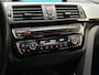BMW 3-Serie 320i M Sport High Executive 184Pk Automaat (GROOT NAVI, M PAKKET, LEDER, STOELVERWARMING, SPORTSTOELEN, PARKEERSENSOREN, GETINT GLAS, SPORT AUTOMAAT, NIEUWSTAAT)