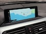 BMW 3-Serie 320i M Sport High Executive 184Pk Automaat (GROOT NAVI, M PAKKET, LEDER, STOELVERWARMING, SPORTSTOELEN, PARKEERSENSOREN, GETINT GLAS, SPORT AUTOMAAT, NIEUWSTAAT)