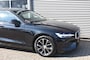 Volvo V60 2.0 AUT. B3 MOMENTUM / ADAP. CRUISE / PDC + P.CAM. / STOEL + STW VERW.