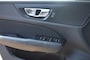 Volvo V60 2.0 AUT. B3 MOMENTUM / ADAP. CRUISE / PDC + P.CAM. / STOEL + STW VERW.
