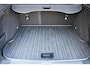 Lynk & Co 01 1.5 Plug-in Hybride, Zwarte Hemel, Stoelverwarming, Cruise, Pdc + camera, Clima, Navi, App connect,