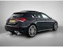 Mercedes-Benz A-klasse 180 AMG line | Night pakket | Panorama schuifdak | Parkeerpakket met achteruitrijcamera | Spiegelpakket | Inclusief 12 Maanden Garantie.