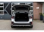 BMW X1 25e xDrive M Sport | Panorama | Shadow | ACC | Camera | Adap. led | Trekhaak | Stoelverwarming | 19 inch |
