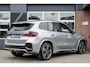 BMW X1 25e xDrive M Sport | Panorama | Shadow | ACC | Camera | Adap. led | Trekhaak | Stoelverwarming | 19 inch |