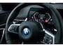 BMW X1 25e xDrive M Sport | Panorama | Shadow | ACC | Camera | Adap. led | Trekhaak | Stoelverwarming | 19 inch |