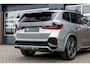 BMW X1 25e xDrive M Sport | Panorama | Shadow | ACC | Camera | Adap. led | Trekhaak | Stoelverwarming | 19 inch |