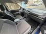 Volkswagen T-Cross 1.0 TSI Style Executive Multimedia Parkeersensoren / Navigatie / 17"LM velgen / Clima / Led verlichting